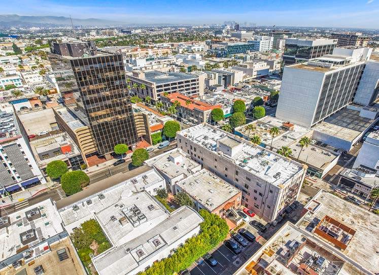 More Photos Of 409 N Camden Dr, Beverly Hills Office For Lease