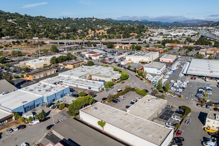 More Photos Of 21 Golden Gate Dr, San Rafael Service For Lease