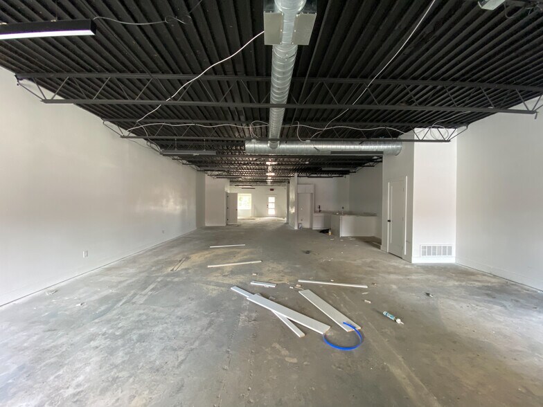 More Photos Of 251 Adams Ave, Memphis Office For Sale