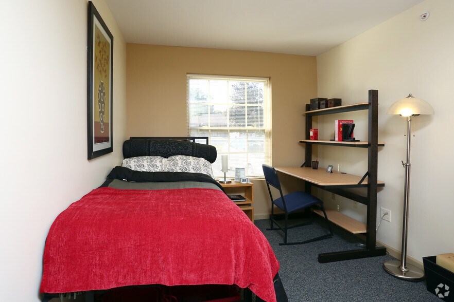 More Photos Of 70 Brigham Rd, Fredonia Apartments For Sale