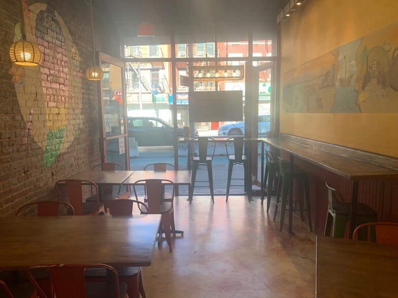 More Photos Of 804 Grand St, Brooklyn Restaurant For Lease