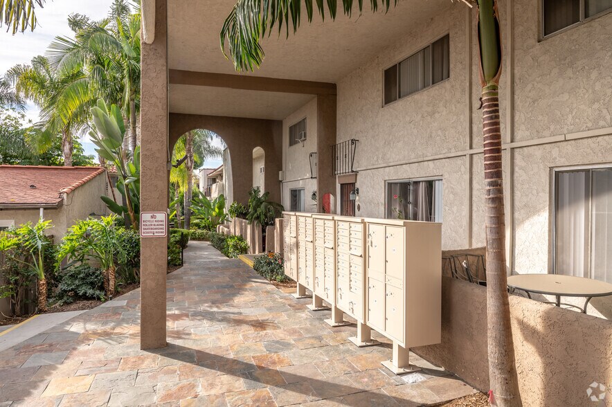 More Photos Of 1001 N Harbor Blvd, La Habra Apartments For Sale