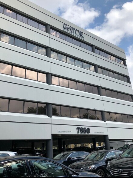 More Photos Of 7850 NW 146th St, Miami Lakes Office For Lease