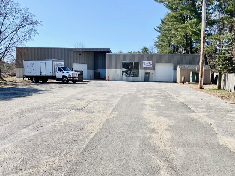 Primary Photo Of 15 Paul St, Brunswick Manufacturing For Lease