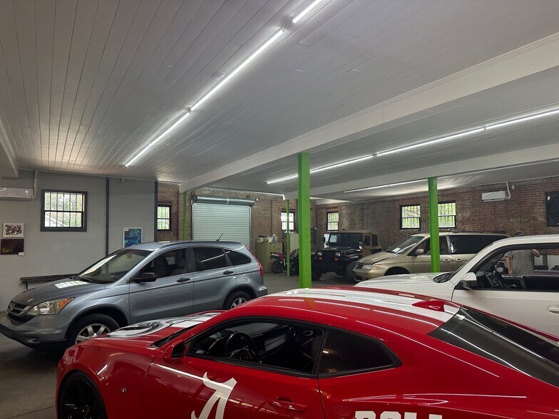 More Photos Of 1053 S Broad St, Mobile General Retail For Sale