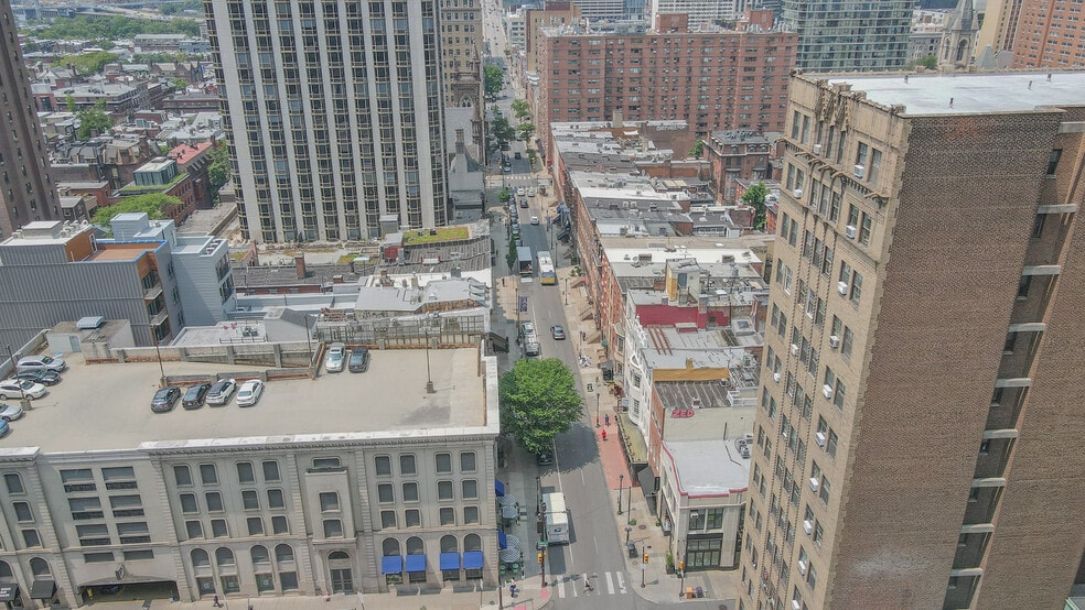 More Photos Of 2007-2011 Walnut St, Philadelphia Apartments For Sale