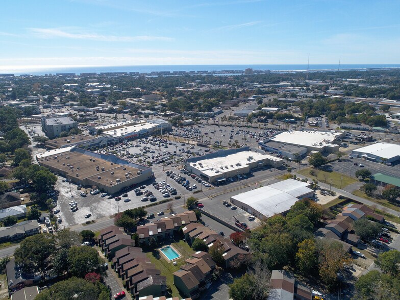 More Photos Of 99 Eglin Pky NE, Fort Walton Beach Unknown For Lease