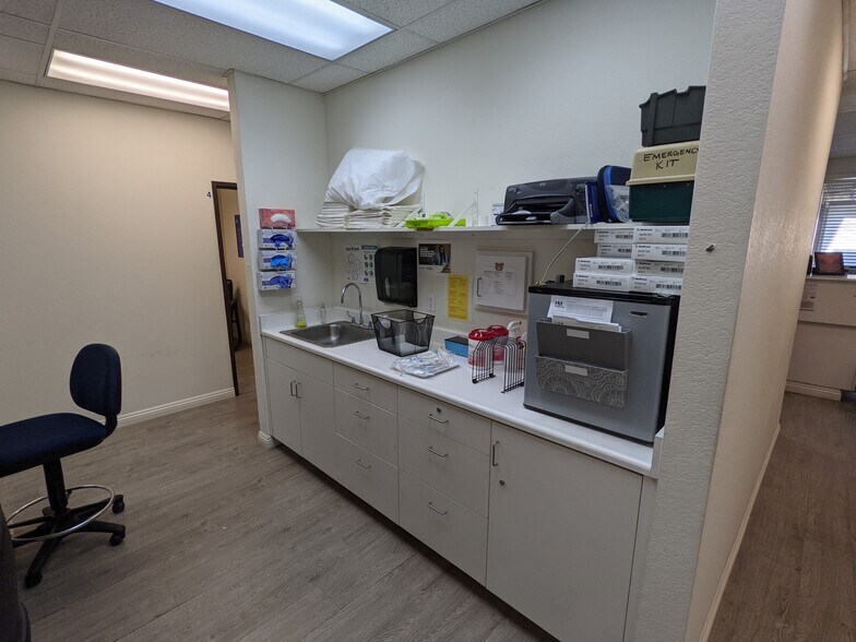 More Photos Of 5365 Walnut Ave, Chino Medical For Lease