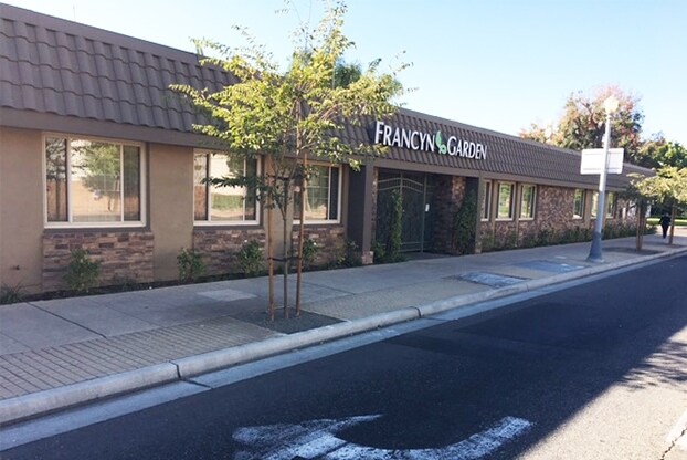 More Photos Of 2900 Fresno St, Fresno Medical For Lease