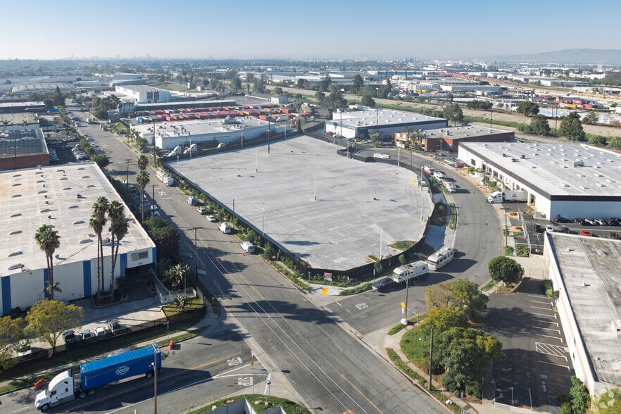 More Photos Of 2880 E Ana St, Compton Land For Lease