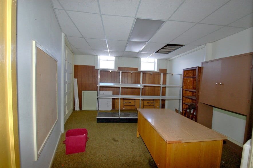 More Photos Of 352 SE 2nd St, Pendleton Loft Creative Space For Sale