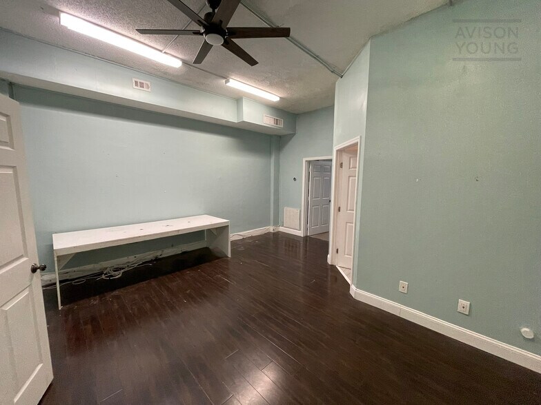 More Photos Of 213 Magnolia Ave, Orlando Office For Sale