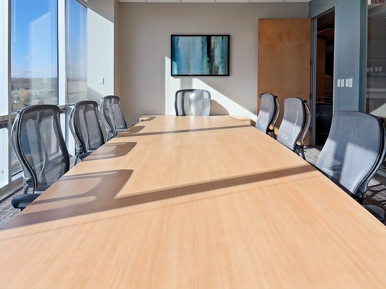 More Photos Of 20130 Lakeview Center Pl, Ashburn Coworking Space