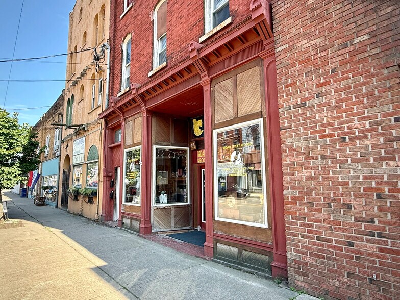 More Photos Of 361-369 Broad St, Waverly Apartments For Sale