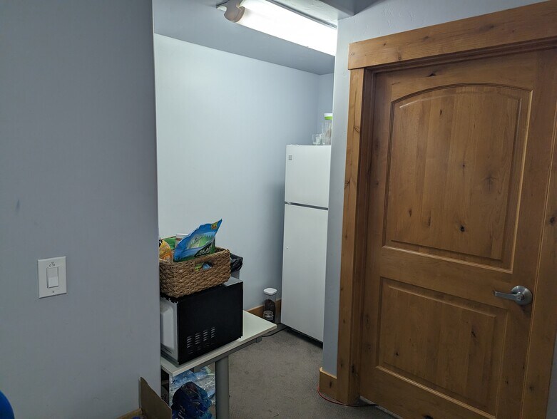 More Photos Of 1188 W 10400 S, South Jordan Office For Lease