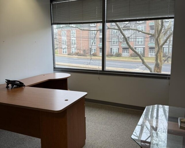 More Photos Of 901 Dulaney Valley Rd, Towson Medical For Lease