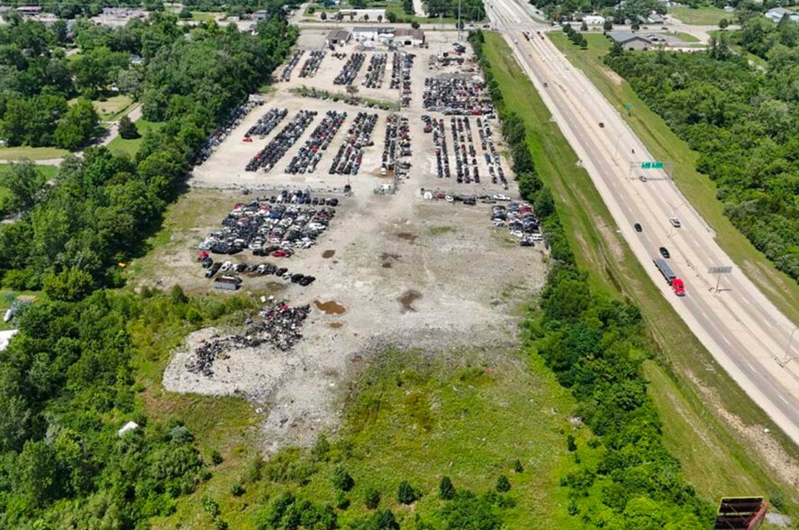 More Photos Of 5940 W 3rd St, Dayton Auto Salvage Facility For Sale