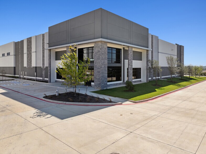 More Photos Of Sweetwater Village Dr, Austin Unknown For Lease