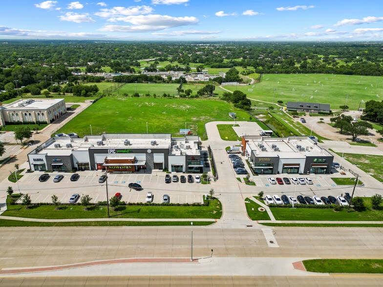 More Photos Of 4301 14th St, Plano Unknown For Lease