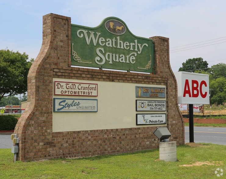 More Photos Of 100-108 Weatherly Sq, Ramseur Office For Sale