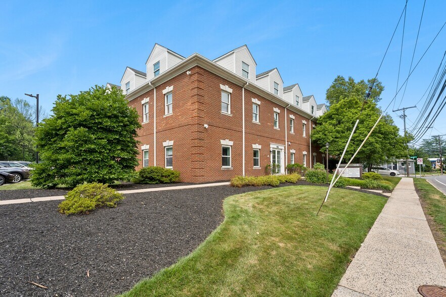 More Photos Of 139 South St, New Providence Office For Sale