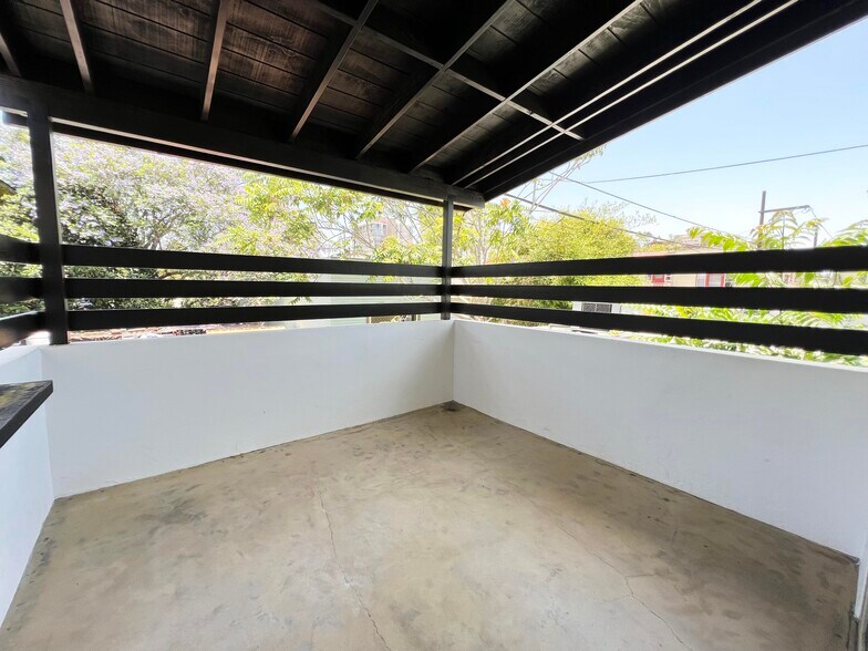 More Photos Of 3685 5th Ave, San Diego Storefront Retail Residential For Sale