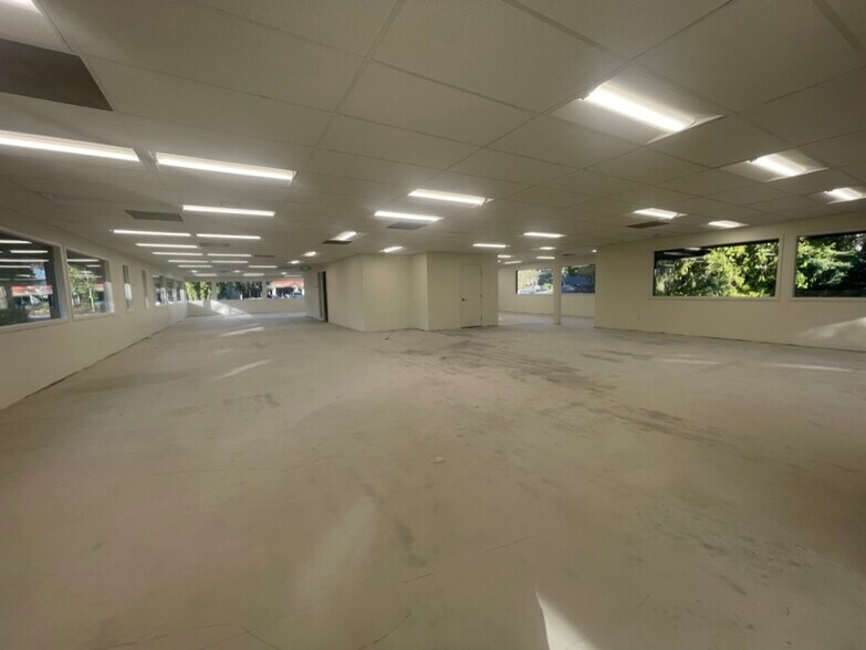 More Photos Of 13629 NE Bel Red Rd, Bellevue Office For Lease