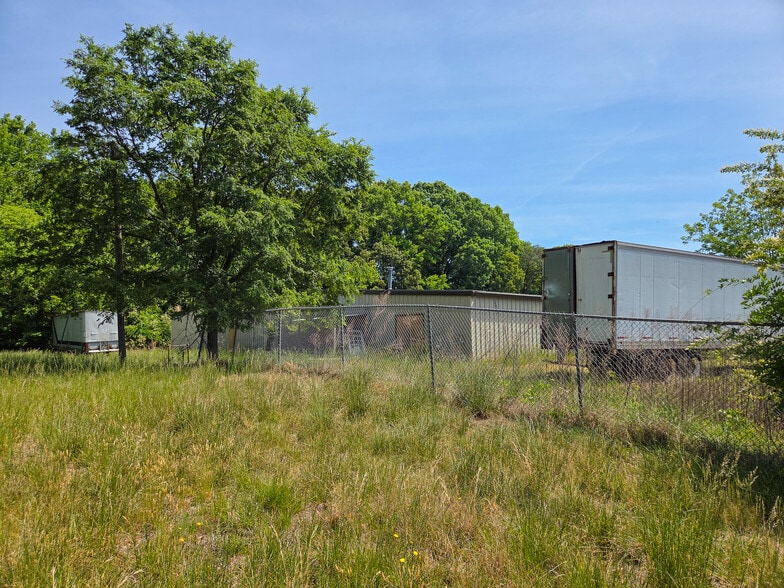 More Photos Of 248 W Franklinville St, Staley Manufacturing For Sale