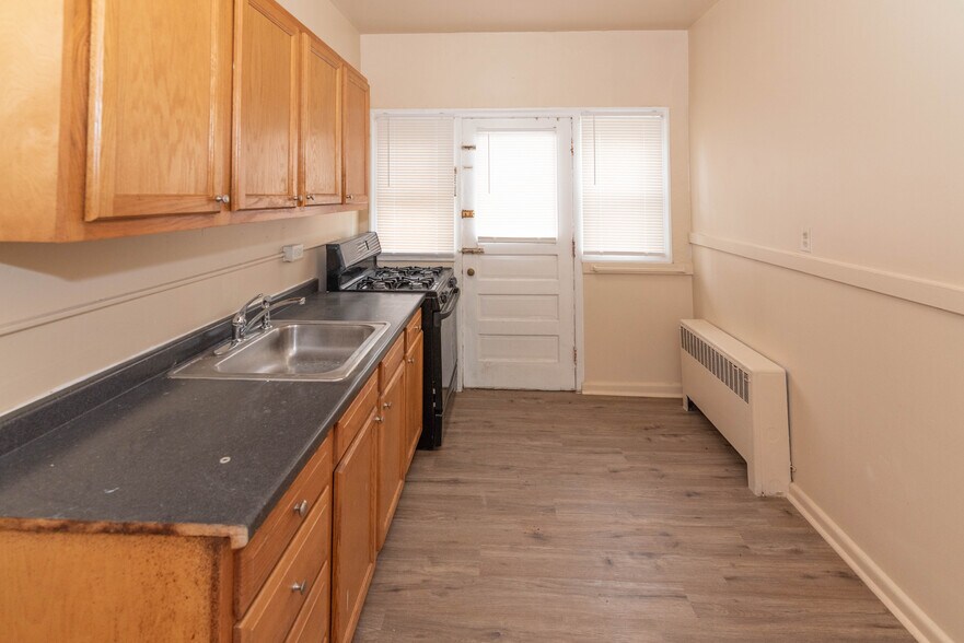 More Photos Of 4901 York Rd, Baltimore Apartments For Sale