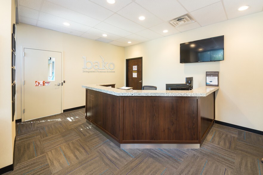 More Photos Of 6240 Shiloh Rd, Alpharetta Medical For Sale