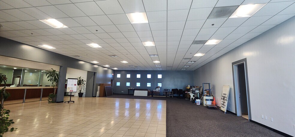 More Photos Of 128 Cole Rd, Calexico Bank For Sale