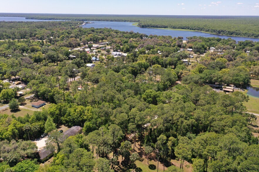 More Photos Of 638 Walnut St, Welaka Land For Sale