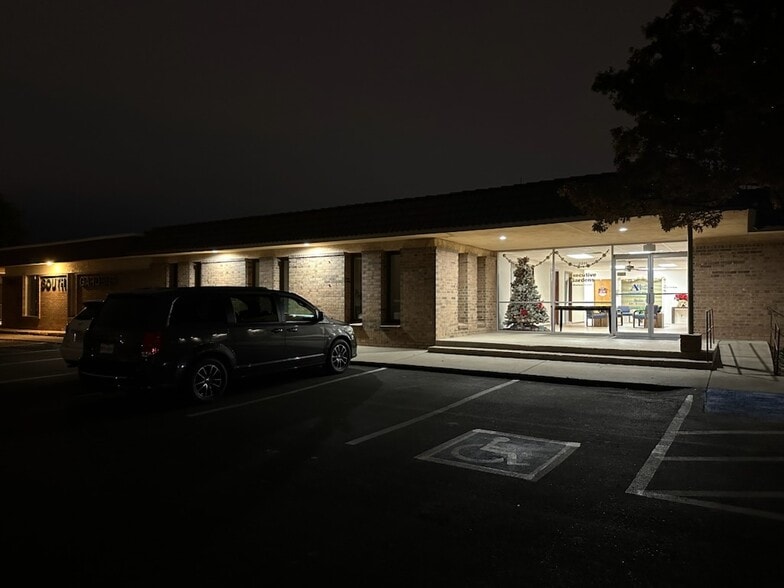 More Photos Of 3311-3313 81st St, Lubbock Medical For Lease