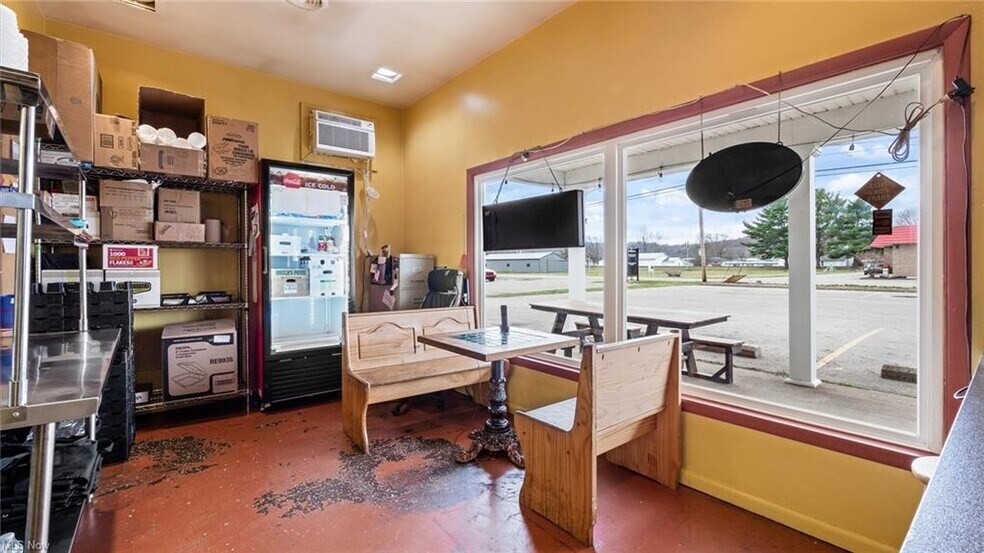 More Photos Of 22 3rd st, Frazeysburg Storefront For Sale