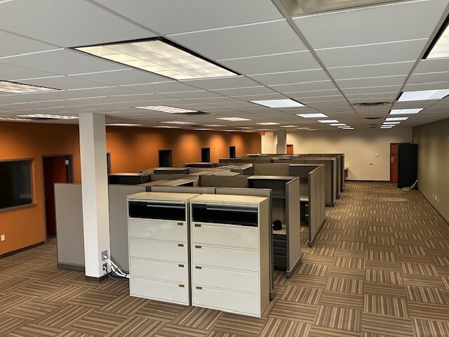 More Photos Of 1-9 Fletcher Sq, Dunbar Unknown For Lease