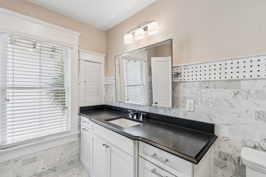 More Photos Of 1505 S Howard Ave, Tampa Office Residential For Lease