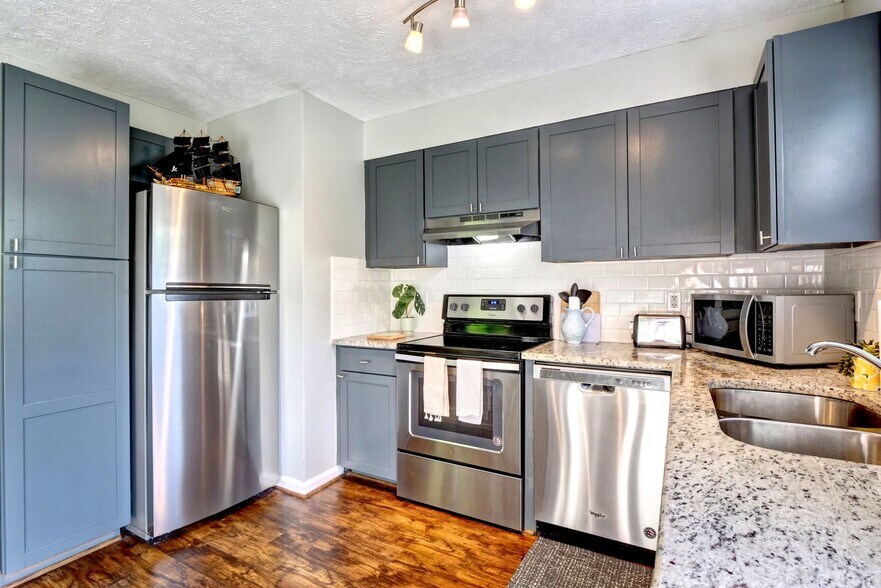 More Photos Of 4311 Maple Ave, Wilmington Apartments For Sale