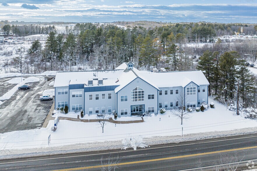 More Photos Of 324 Cummings Rd, South Portland Medical For Lease