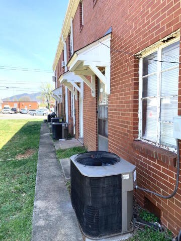 More Photos Of 4306 Williamson Rd NW, Roanoke Apartments For Sale