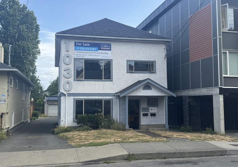 Primary Photo Of 1030 N Park St, Victoria Office For Sale