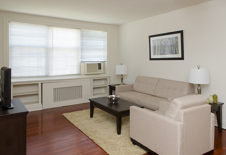 More Photos Of 3000 Connecticut Ave NW, Washington Apartments For Lease