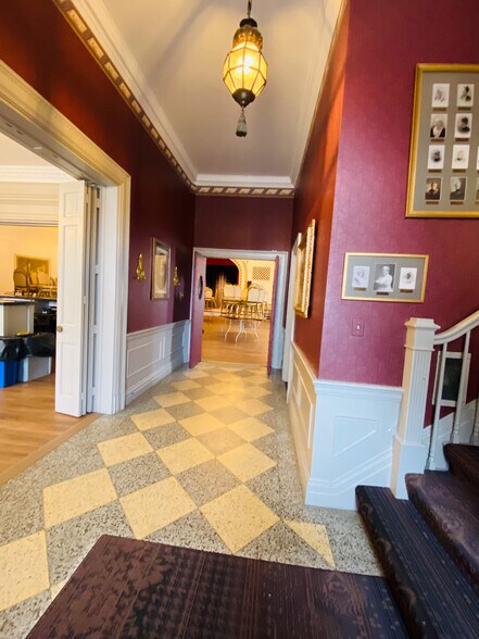 More Photos Of 61 Sheldon Blvd SE, Grand Rapids Office For Sale