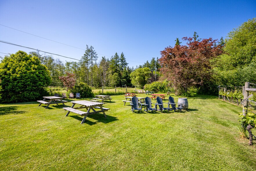 More Photos Of 1885 Central Rd, Hornby Island Land For Sale