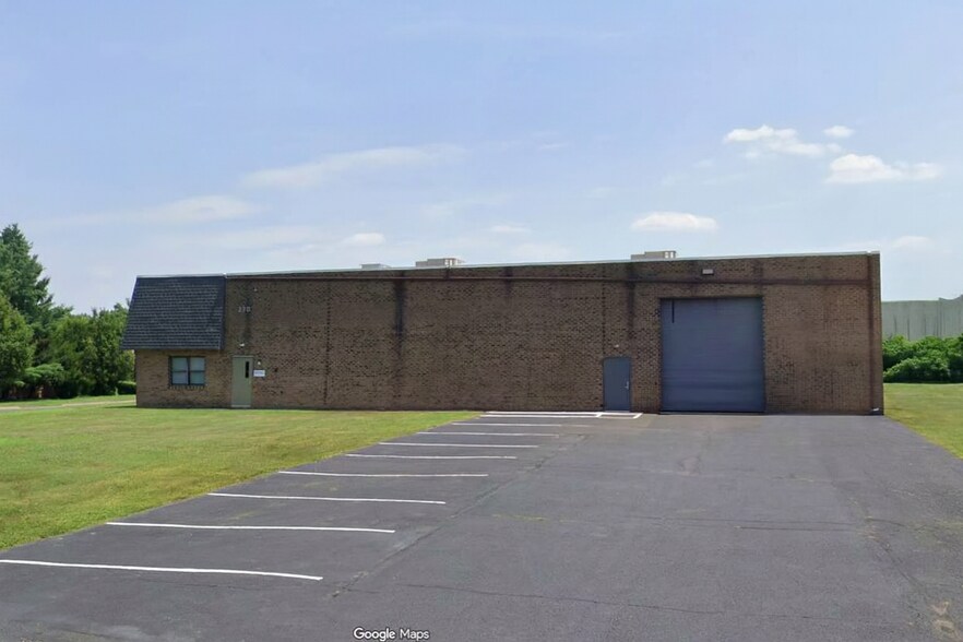 More Photos Of 270 Andrews Rd, Trevose Warehouse For Lease