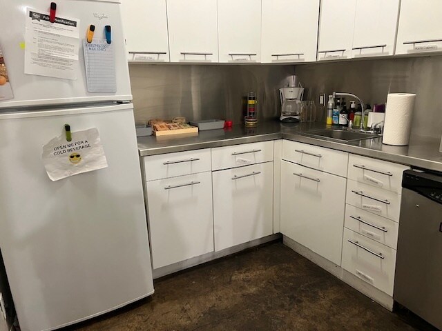 More Photos Of 6033 Washington Blvd, Culver City Storefront For Lease