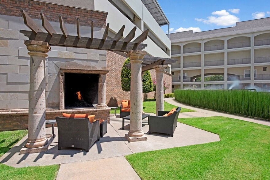 More Photos Of 301-409 N Walker Ave, Oklahoma City Apartments For Lease