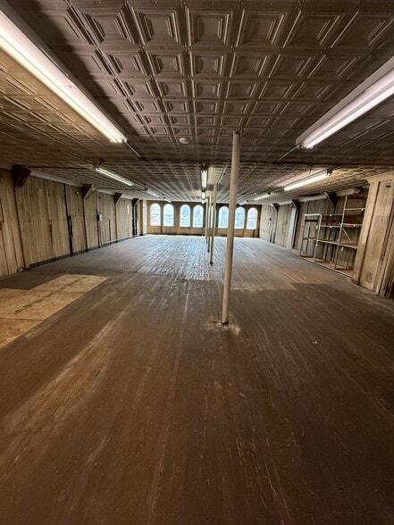 More Photos Of 541 Main St, New Rochelle Office For Lease