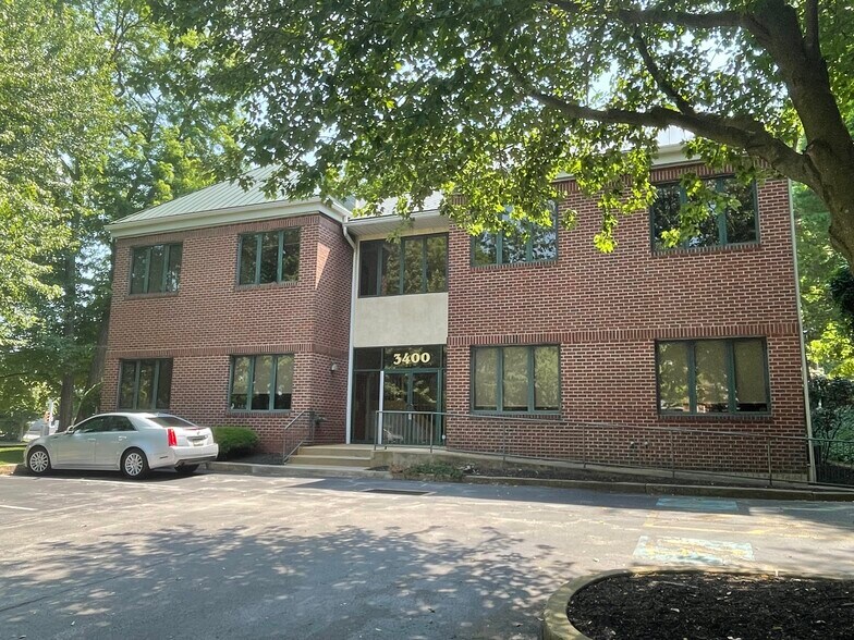 More Photos Of 3400 West Chester Pike, Newtown Square Office For Lease