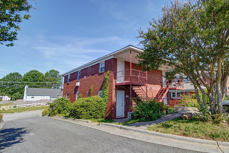 More Photos Of 1311 N Main St, Winston-Salem Apartments For Sale