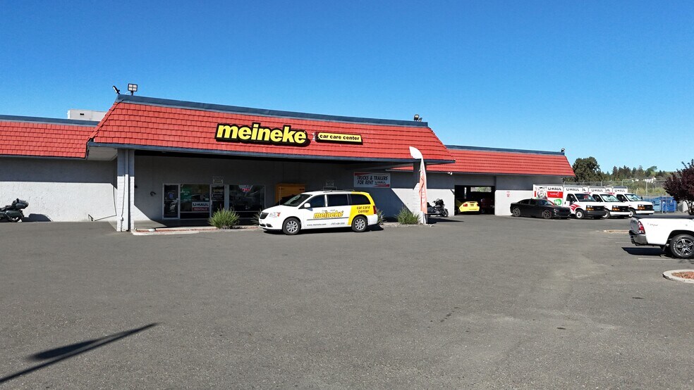 More Photos Of 1525 Holiday Ln, Fairfield Auto Repair For Sale